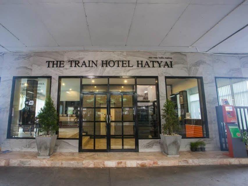 The Train Hotel Hatyai Хатъяй Экстерьер фото