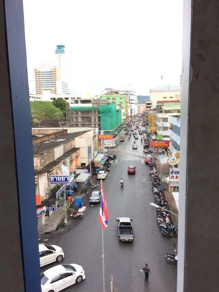 The Train Hotel Hatyai Хатъяй Экстерьер фото